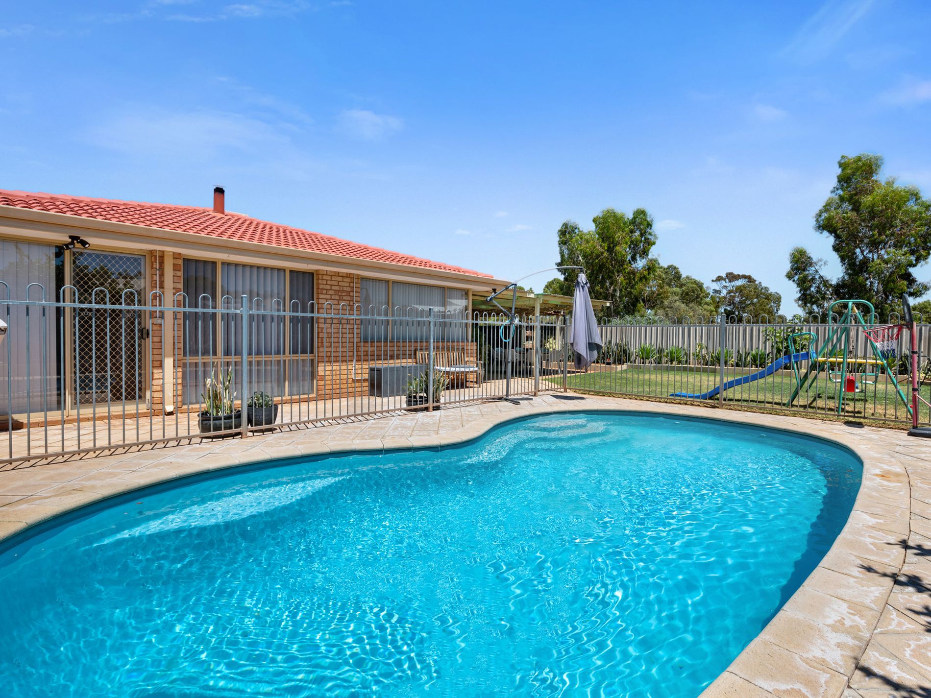 14 Fimister Lane, Hannans