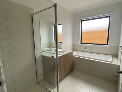 17 Pontburn Road, Truganina