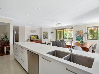 12 Leafhaven Drive, Tewantin