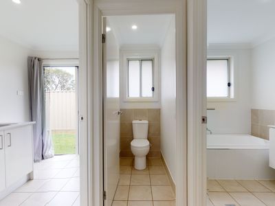 2 Abelia Court, Dubbo
