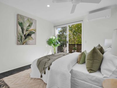 2 / 23 Sobraon Street, Sunrise Beach