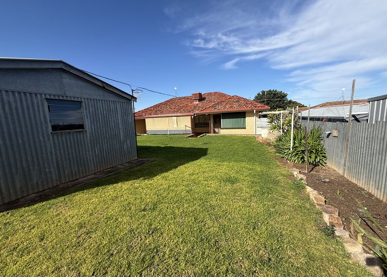 33 Baanga Road, Morphett Vale