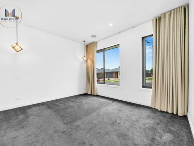 10 Hemsworth Road, Weir Views
