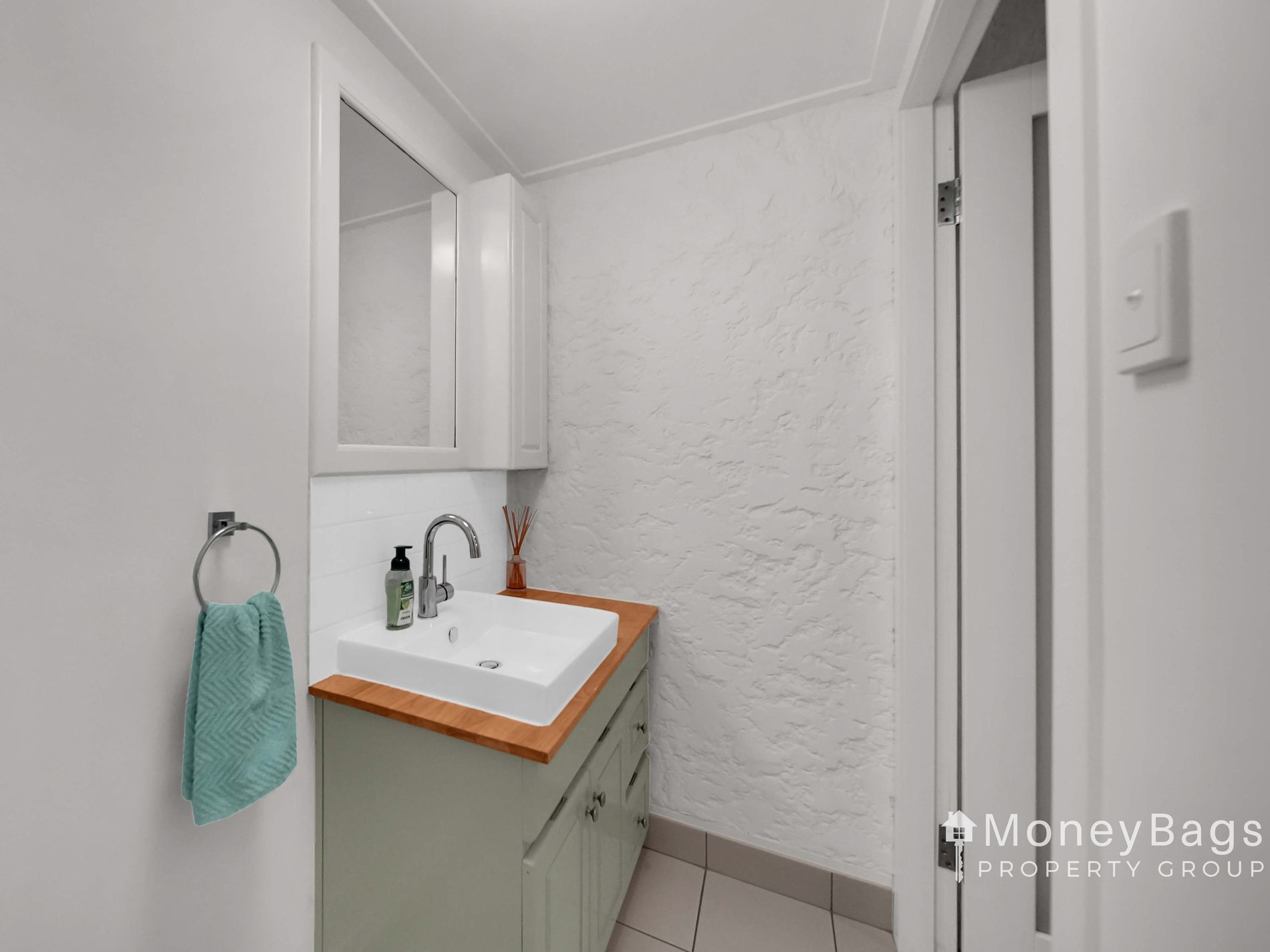 5 Advance Street, Newtown