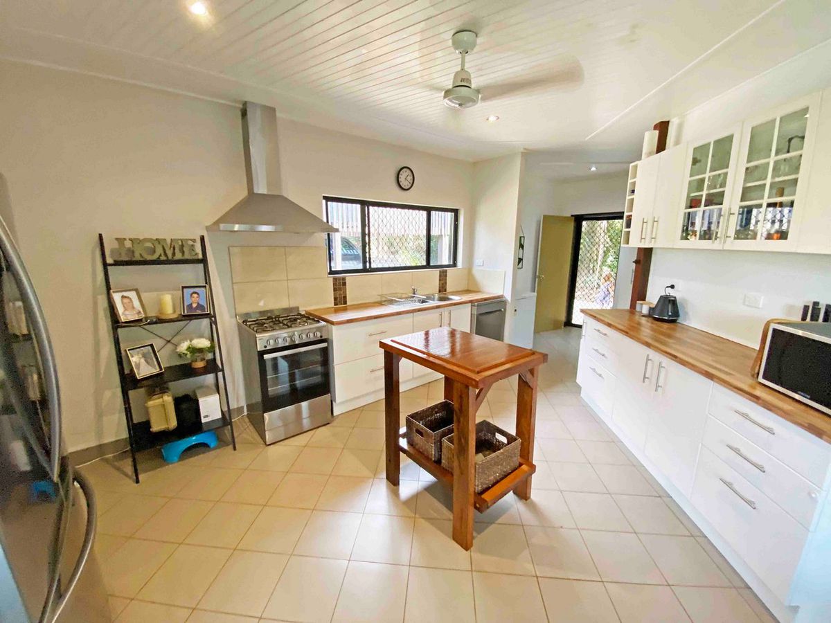 8 CUSACK CLOSE, Tolga