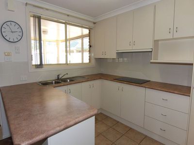 1 / 75 Hind Avenue, Forster