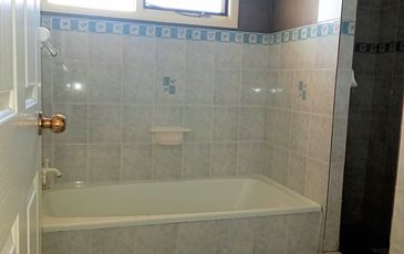 26 McKellar Blvd, Blue Haven