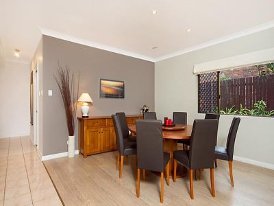 13 Lillian Court, Rochedale South
