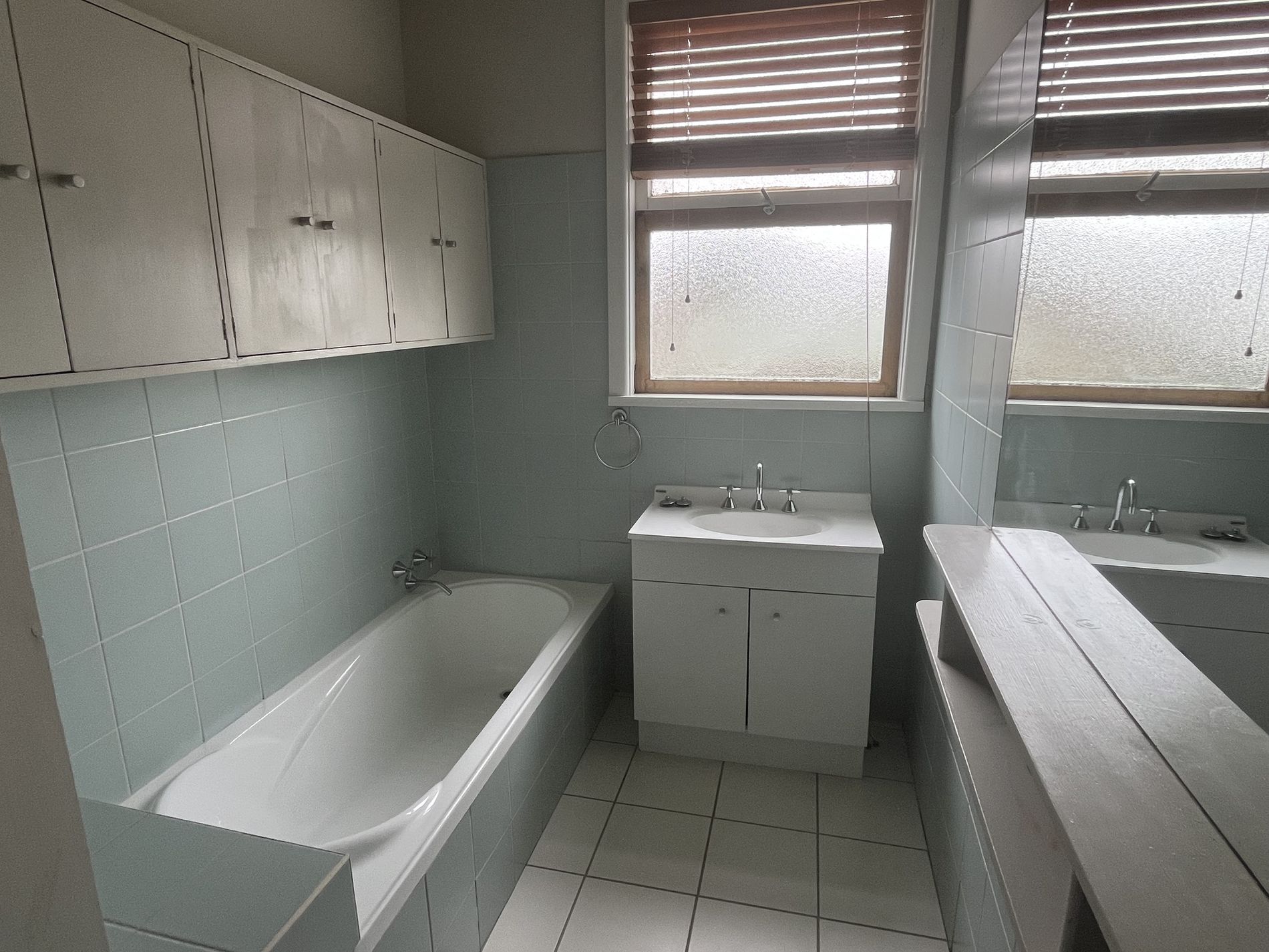 18 Autumn Street, Belmont