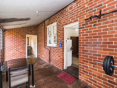 110 Wood Street, Inglewood