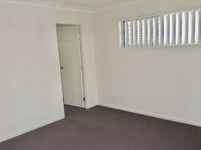 10 / 300 Redbank Plains Road, Bellbird Park