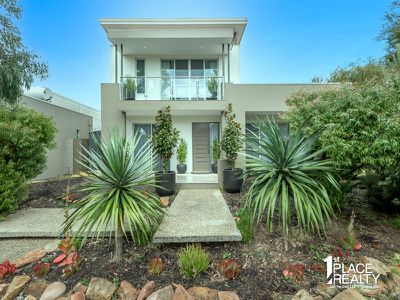 9 Cassowary Cres, Coodanup