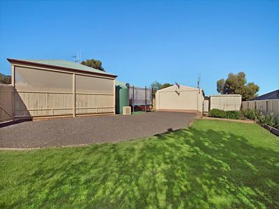4 Caesia Court, Kangaroo Flat