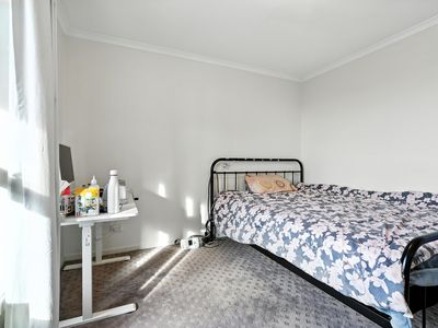 2 / 2 Carol Court, Westbury