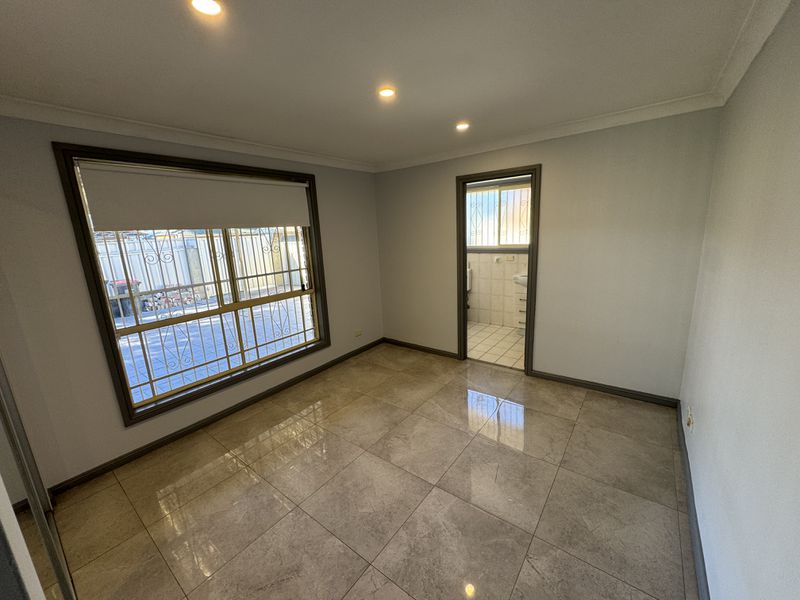 2 Nymboida Avenue, Hoxton Park