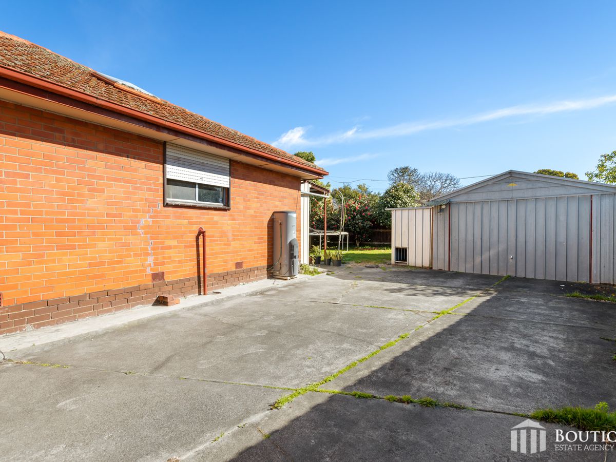 35 Holly Avenue, Dandenong North