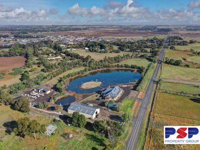 305 WINDERMERE ROAD, Lara