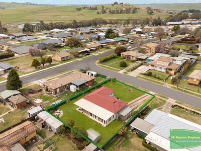 7 Torrens Street, Blayney