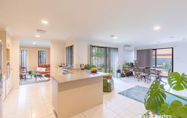 3 Castle Court, Beaconsfield