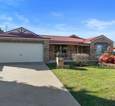 11 Fairway Close, Tatura