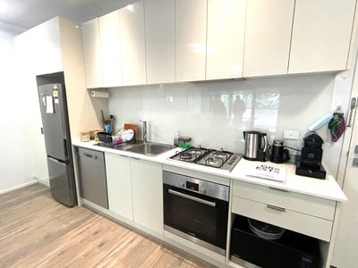 101 / 60 Autumn Terrace, Clayton South