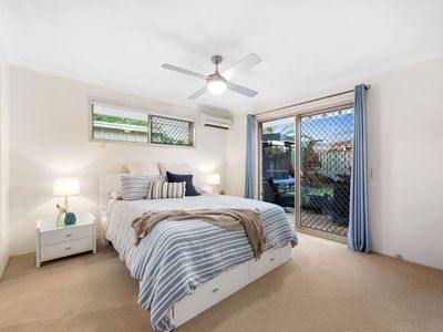 8 Ransom Place, Wakerley