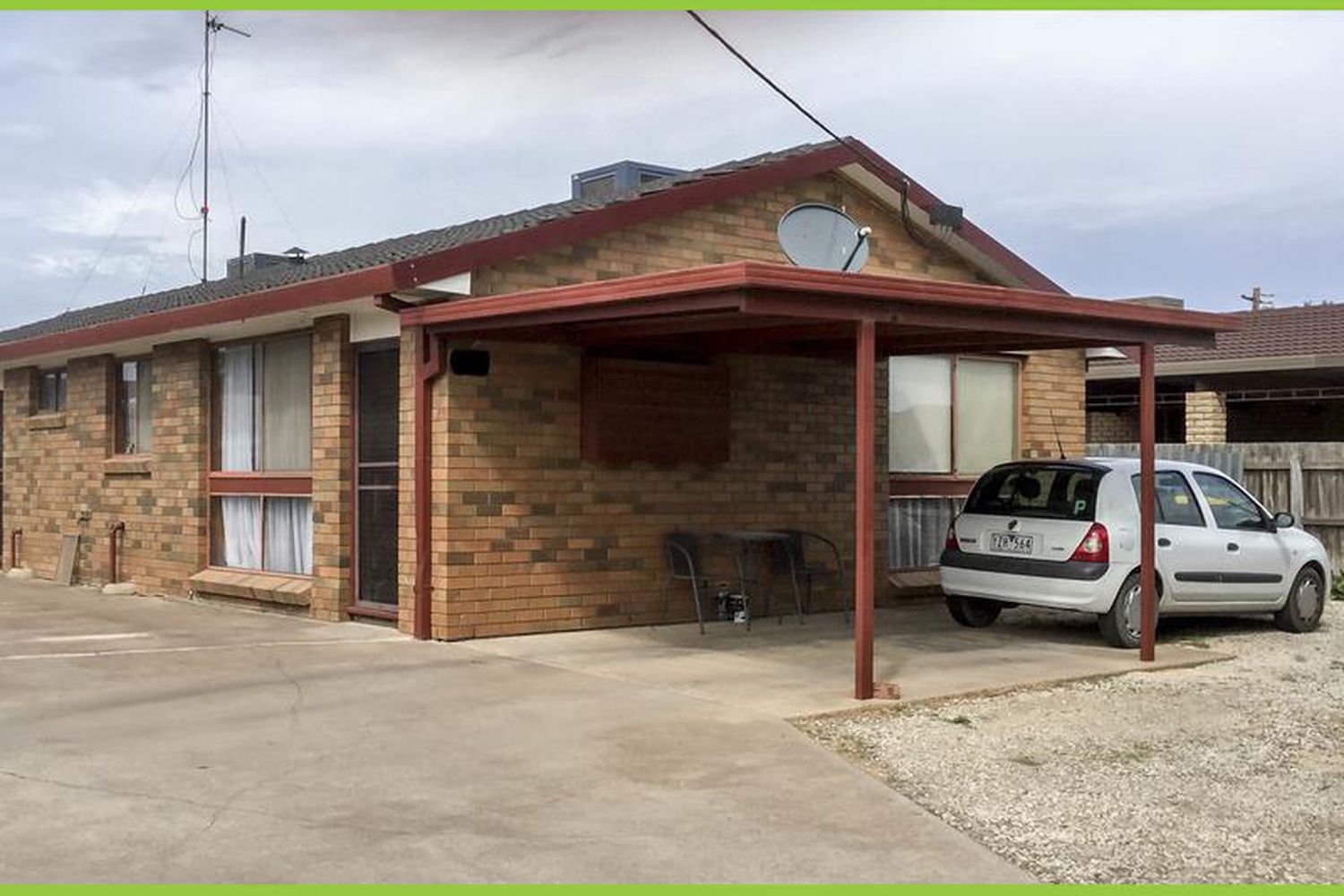 1 / 15 Schwarz Avenue, Horsham