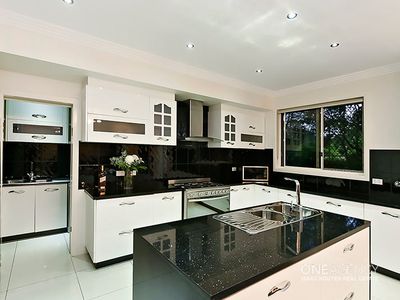 24 Hanley Place, Doolandella