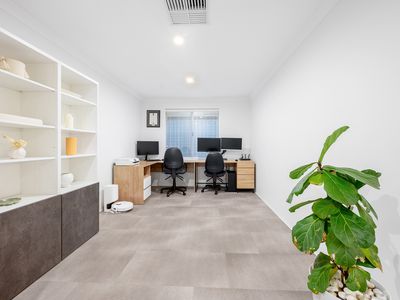 7 Jefferson Way, Piara Waters