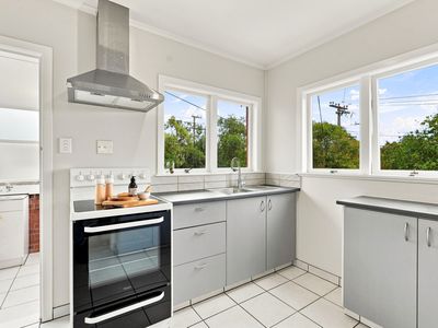 1/497 Beach Road, Murrays Bay