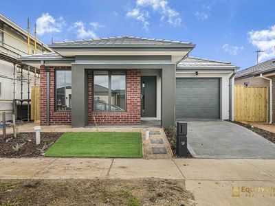 16 Brushton Street, Manor Lakes