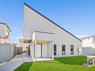 2 Karoo Street, Albion Park Rail