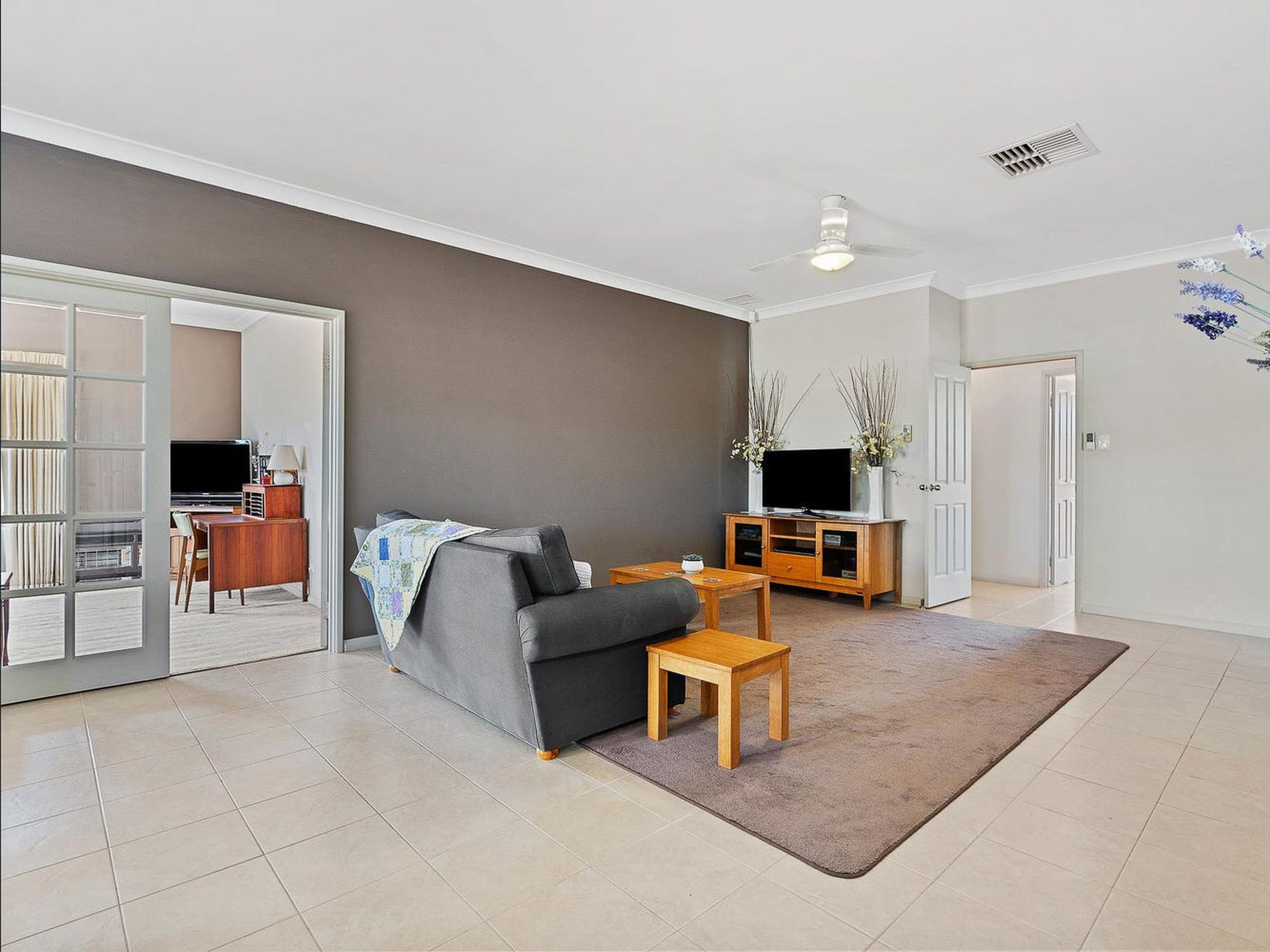 39 Moojebing Street, Bayswater