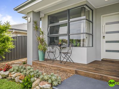 36 Lawrence Avenue, Wyee
