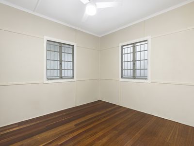 58 Gladstone Street, Indooroopilly