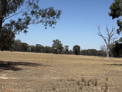 Cnr Clohessy Road and Escort Bridge Road, Norong