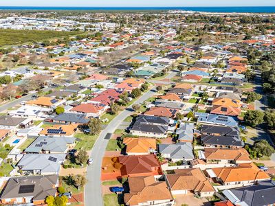 73 MONTORO DRIVE, Port Kennedy