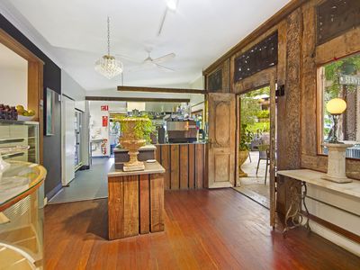 Teakwood Cafe