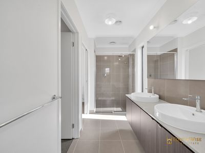 35 Ardsley Street, Manor Lakes