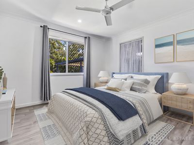1019 Scenic Highway, Kinka Beach