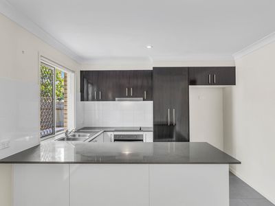 3 / 15 Grandly Street, Doolandella