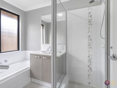 7 Chrysomou Street, Byford