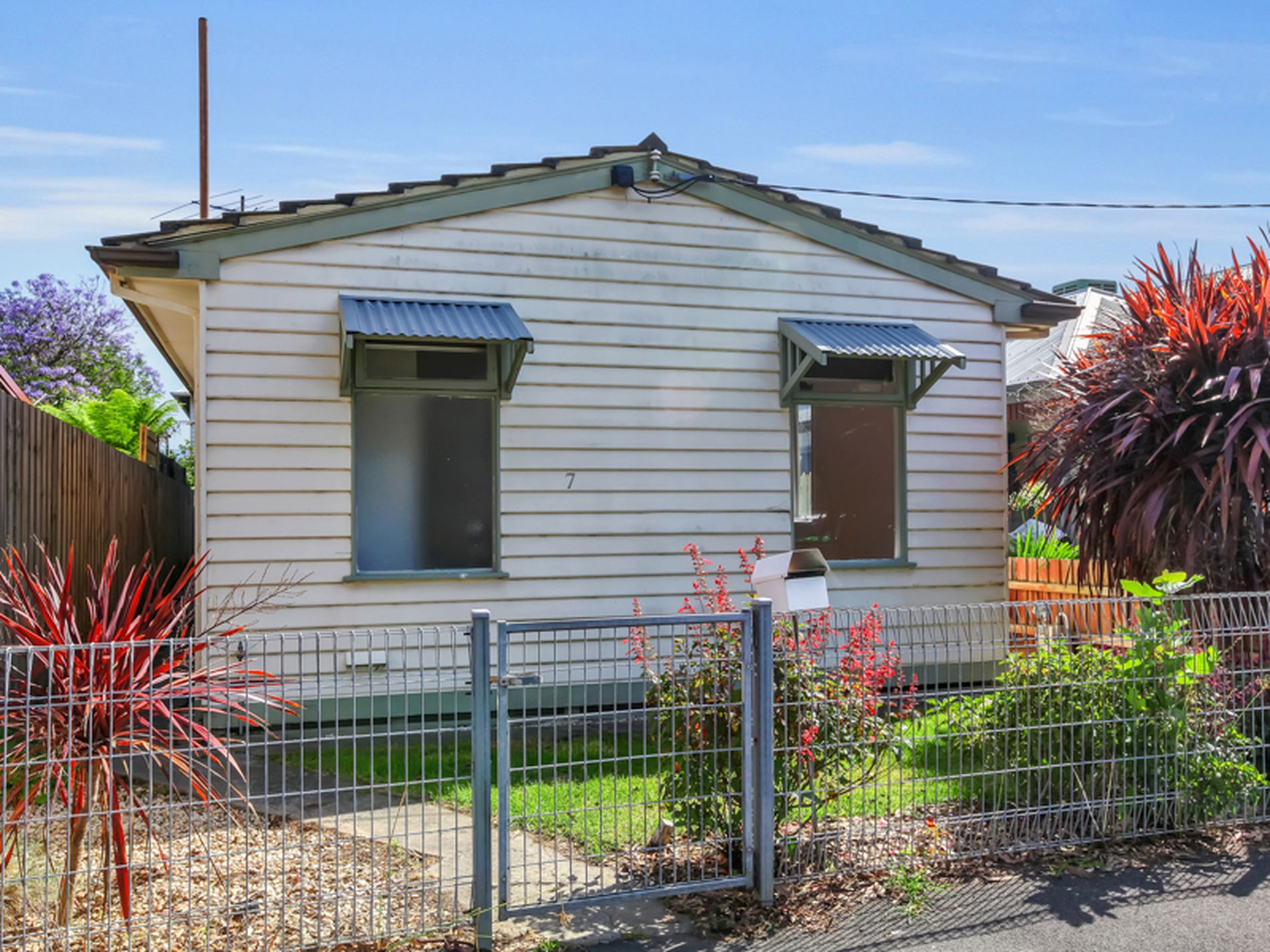 7 Railway Place North, Williamstown