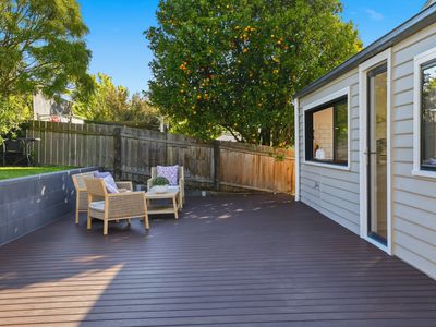 12 Leslie Place, South Launceston