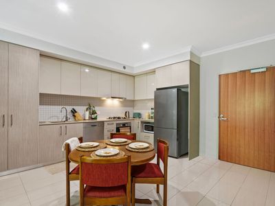 8309 / 55 Forbes Street, West End