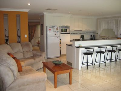 64 Sheraton Road, Dubbo
