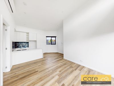 3 / 5 Maple Court, Doveton