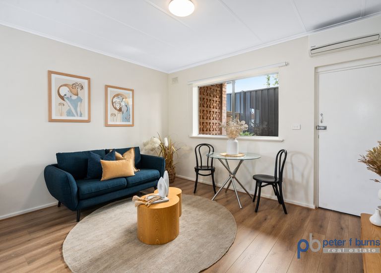 1 / 72 Downing Street, Hove