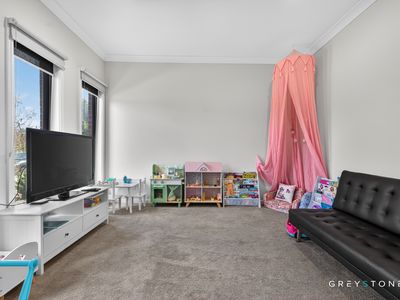 10 Riverton Boulevard, Harkness