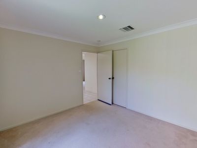 24 Belmore Place, Dubbo